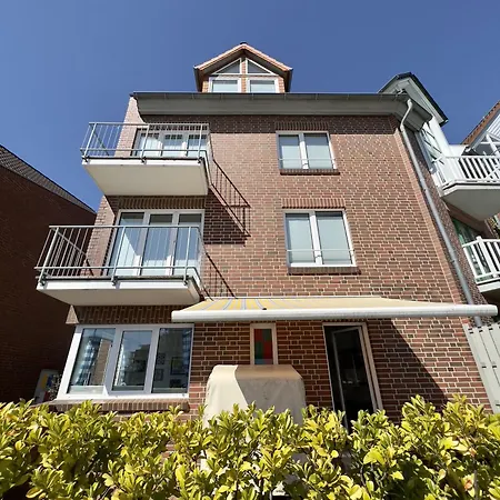 Schleusenglueck Cuxhaven